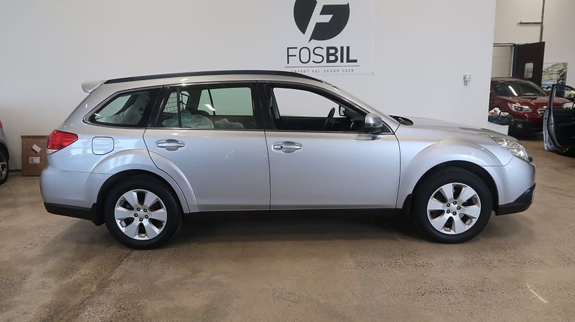 Bild 3 av Subaru Outback *RÄNTEKAMPANJ 3.45%* 3.6 4WD Exclusive Drag Navi Värmar