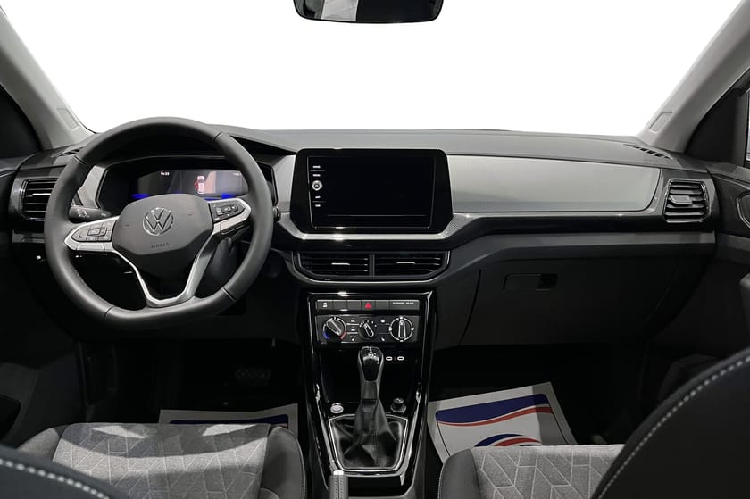 Bild 2 av Volkswagen T-Cross