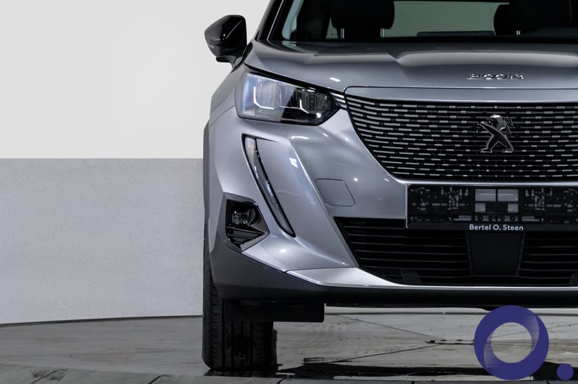 Bilde 4 av Peugeot e-2008 Allure | Adaptiv cruise | Navigasjon | Full LED