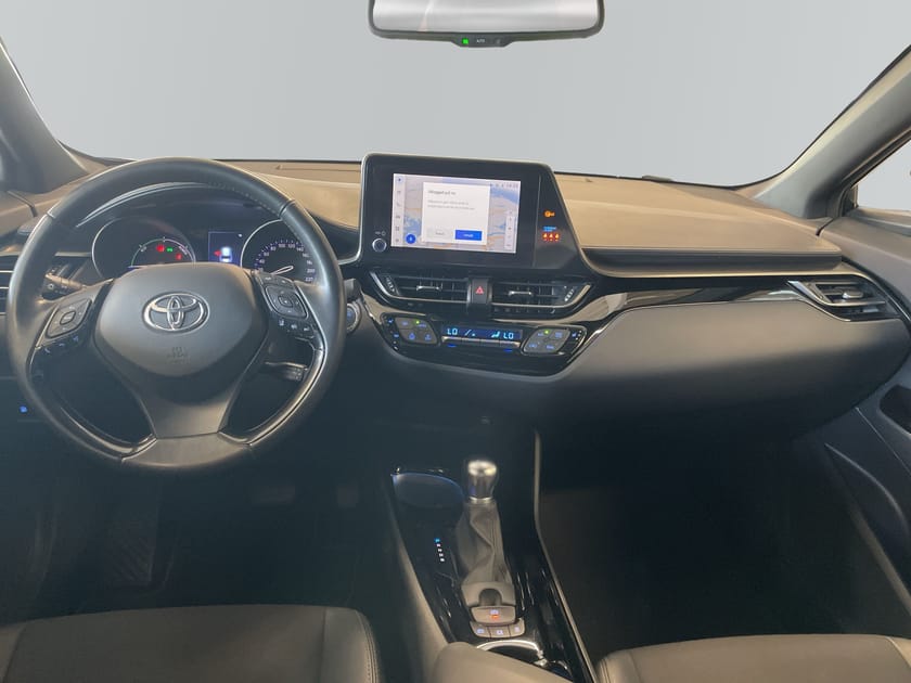 Bild 4 av Toyota C-HR Hybrid 1,8 X EDITION - VINTERHJUL/DRAGKROK