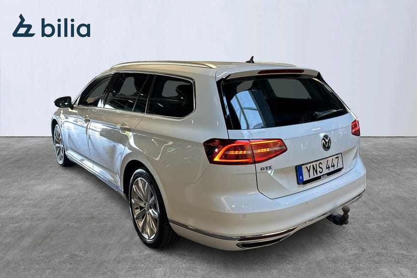 Bild 3 av Volkswagen Passat Variant GTE 1.4 TSI Plug-in Dragkrok Kamera Carplay