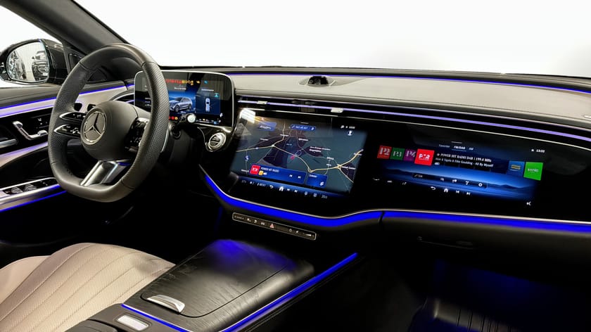 Bild 3 av Mercedes-Benz E 300 T e E300e Adaptiv Farthållare Rattvärme Superscreen