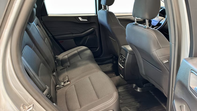 Bild 5 av Ford Kuga Plug-In Hybrid TITANIUM 2.5 FWD 225HK CVT
