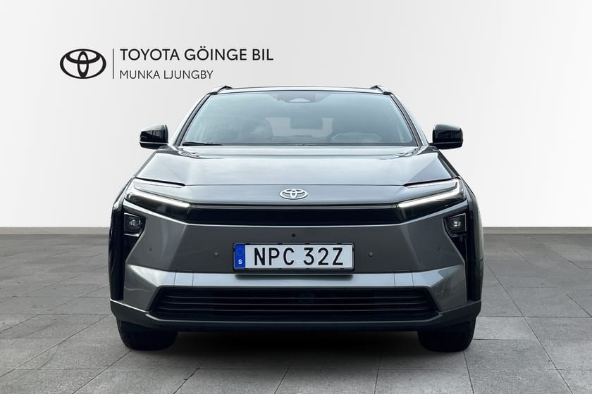 Bild 5 av Toyota bZ4X