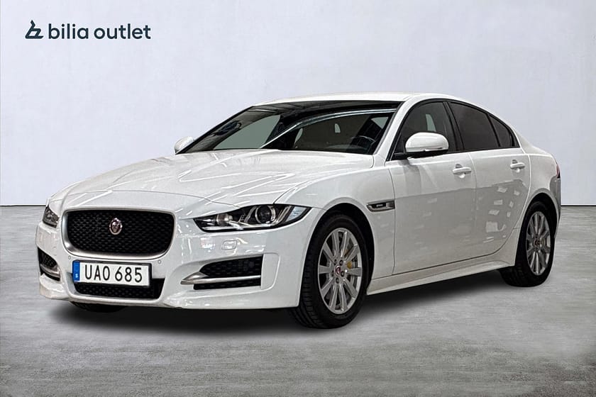 Bild 1 av Jaguar XE 20t R-Sport 200hk Navi P-värm MERIDIAN Backkamera