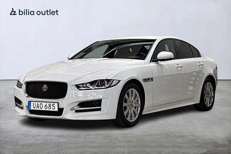 Jaguar XE 20t R-Sport 200hk Navi P-värm MERIDIAN Backkamera