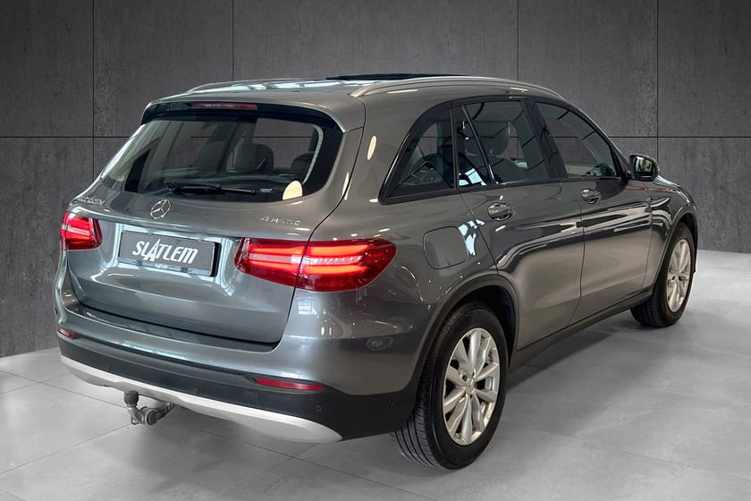 Bilde 5 av Mercedes-Benz GLC 220 d 4MATIC Panorama, krok, AMG interiør, r.kamera-LED-bar +++