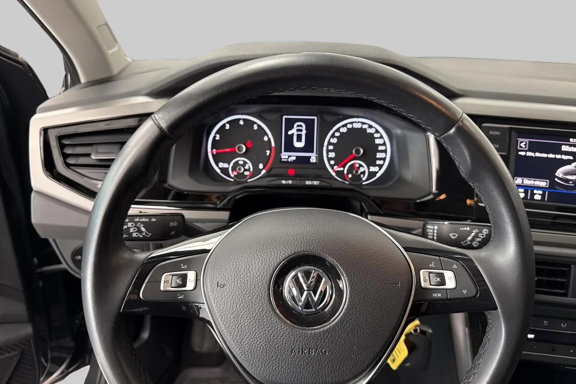 picture of a car
