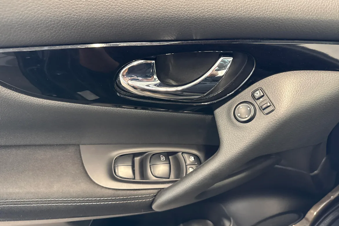 picture of a car