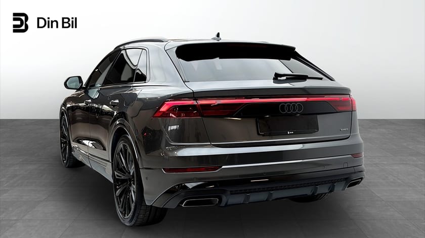 Bild 3 av Audi Q8 60 TFSI e quattro 490HK B&O Head-Up Drag