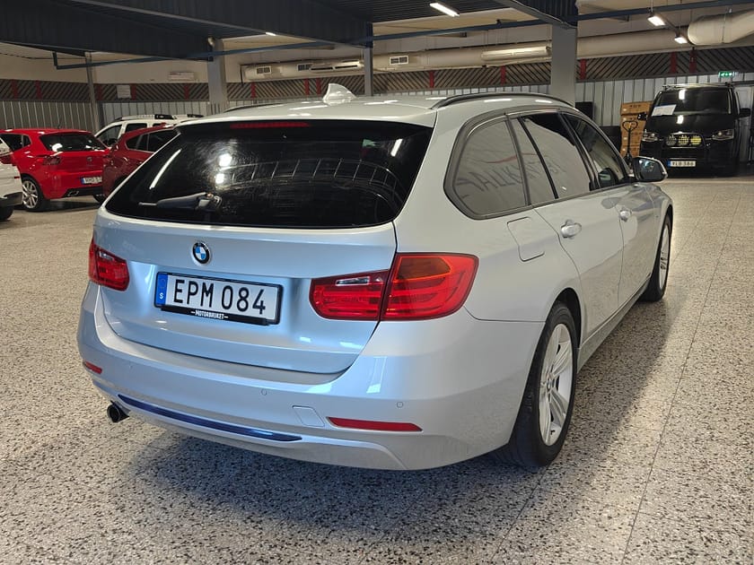 Bild 5 av BMW 318d xDrive Touring 318 Manuell, 143hk Sport line
