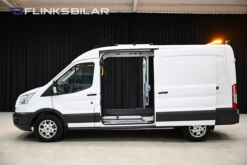 Bild 3 av Ford Transit 350 2.0 TDCi AWD 170HK Dubbeldörr|Drag|Värmare|NyKamrem