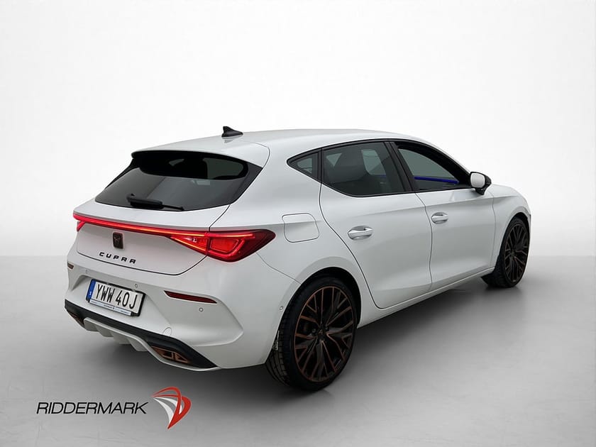 Bild 5 av CUPRA Leon e-Hybrid VZ Kamera Navi CarPlay Adaptiv-Fart