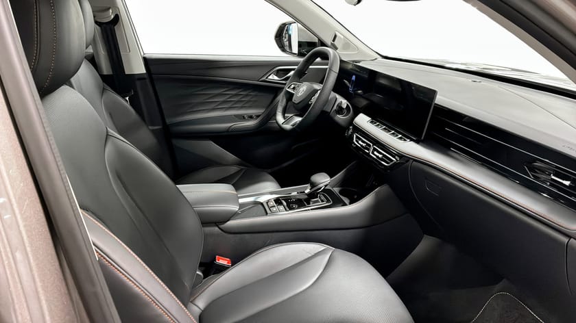 Bild 3 av MG HS PHEV