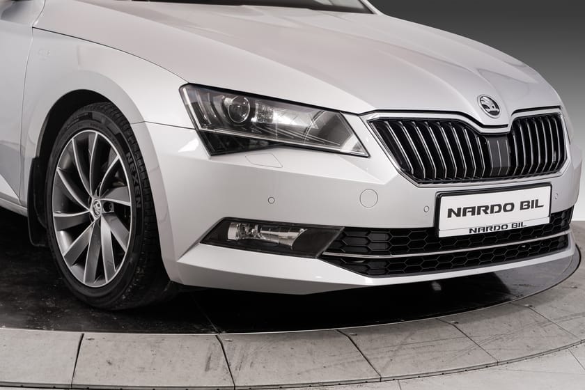 Bilde 2 av Škoda Superb Stasjonsvogn L&K