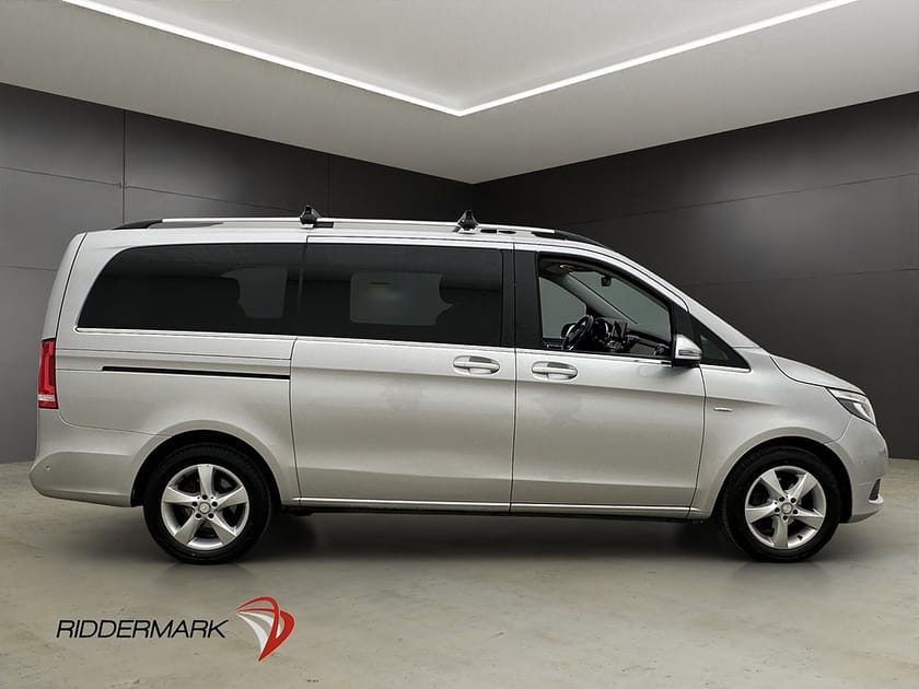 Bild 2 av Mercedes-Benz V 220d 3.1t 220 Avantgarde Värmare Burm Kamera Skinn