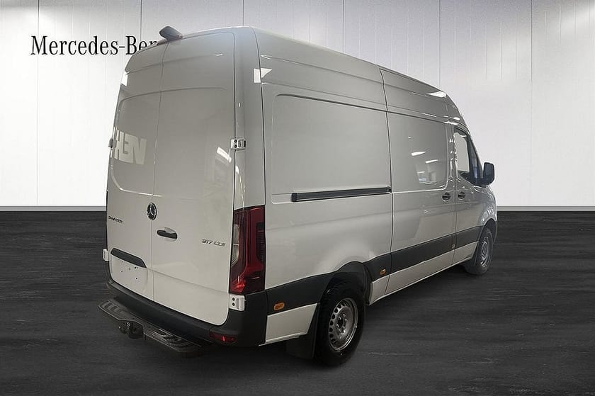 Bild 2 av Mercedes-Benz Sprinter 317 CDI RWD Panel Van