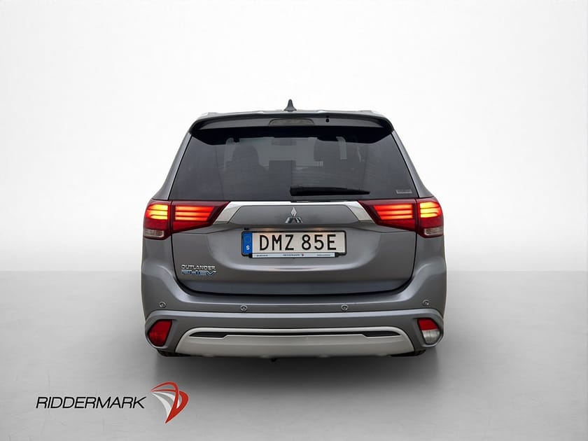 Bild 5 av Mitsubishi Outlander PHEV AWD 224hk Business 360° Skinn