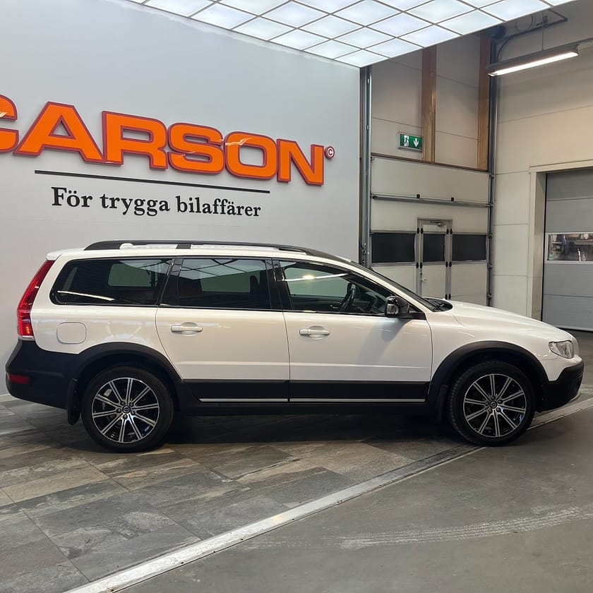 Bild 3 av Volvo XC70 D4 AWD Dynamic Edition Glastaklucka Navi Värmare