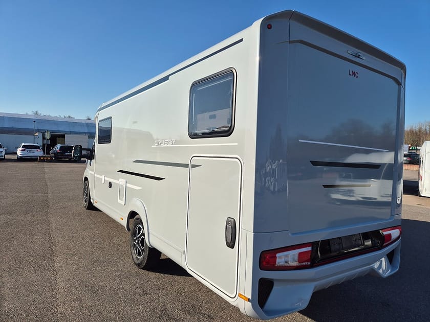 Bild 4 av LMC Caravan Campervan Fiat CRUISER 2.0 T740 EL 180HK Aut Husbil