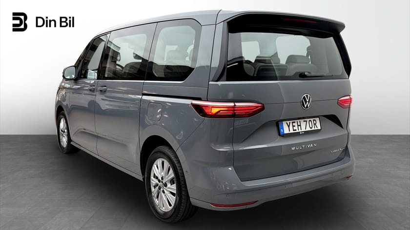 Bild 3 av Volkswagen Multivan eHybrid 4M Life/Assistans/Drag