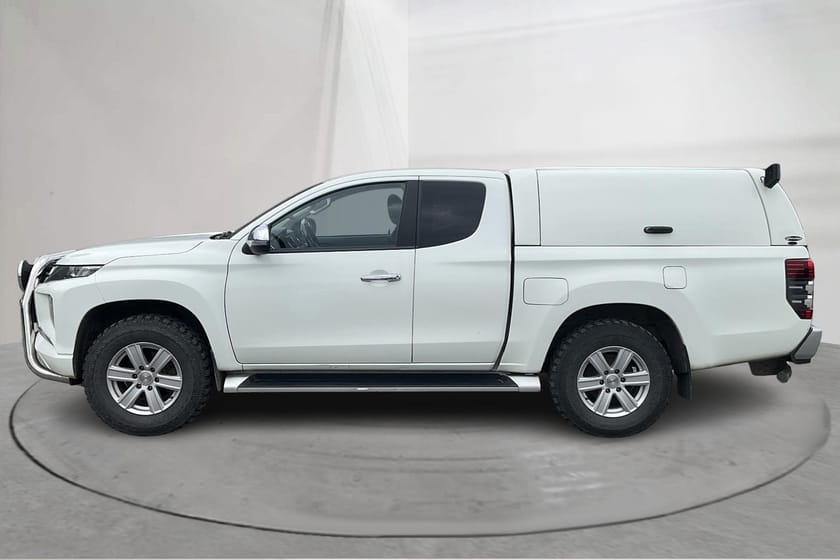 Bild 2 av Mitsubishi L200 Club Cab 2.2 DI-D (150hk)