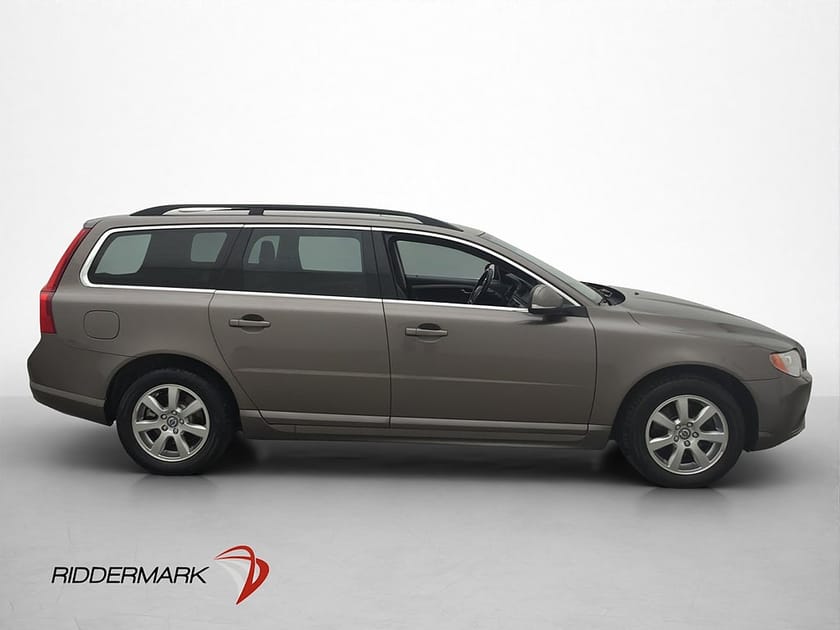 Bild 4 av Volvo V70 T4 Momentum 180hk Skinnklädsel Taklucka M-Värmare