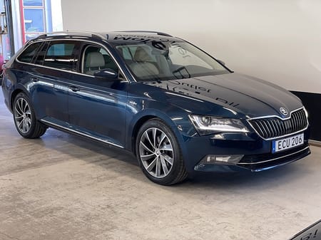 Škoda Superb Kombi Skoda L&K 2.0 TDI 4x4 Drag Värmare Nav Canton