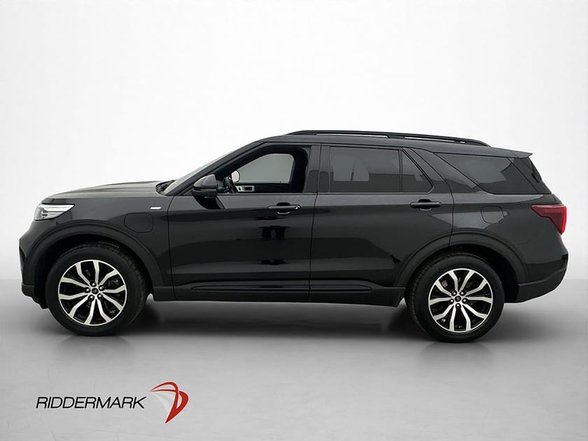 Bild 5 av Ford Explorer Plug-In Hybrid 457hk ST 7-Sits Pano B&O 360°