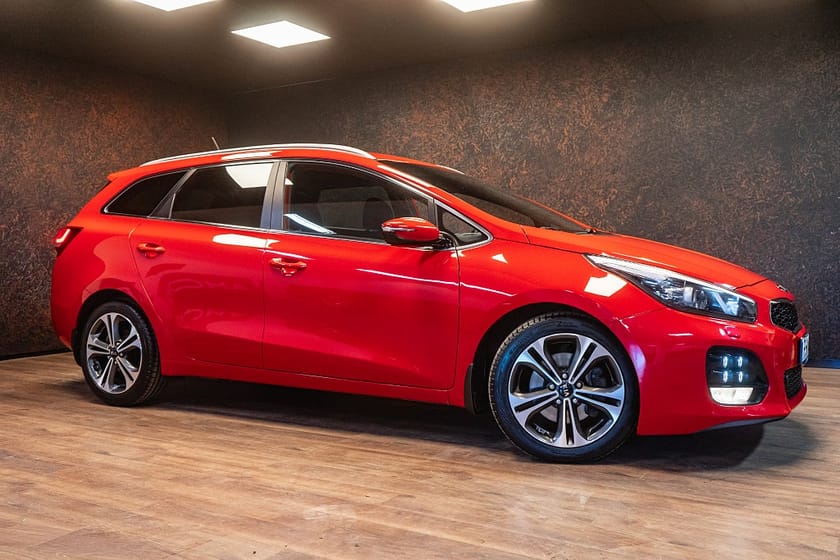 Bild 2 av Kia cee'd_sw SW 1.6 GT-Line | B.Kamera | Rattvärme | 1177 kr/mån