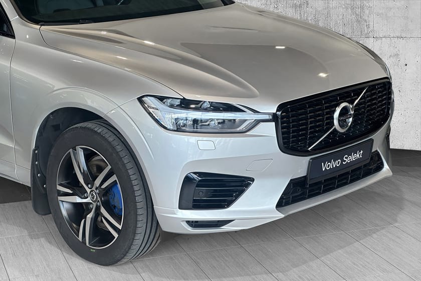 Bilde 3 av Volvo XC60 Recharge T6 R-Design KROK|PANO|H&K|360|STOL.PK|8år*