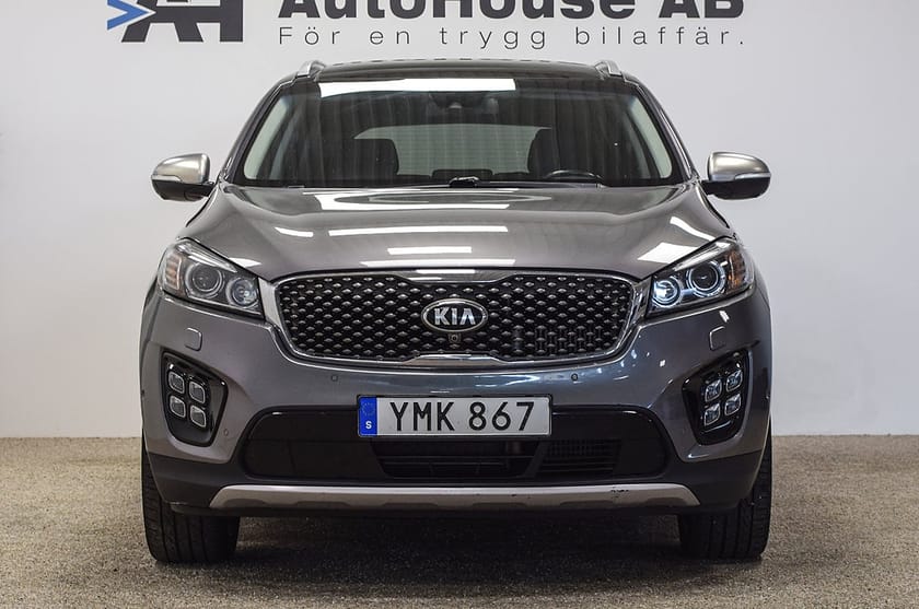 Bild 4 av Kia Sorento 2.2 CRDi AWD 200HK 7-sits Drag Pano 360 Infinity