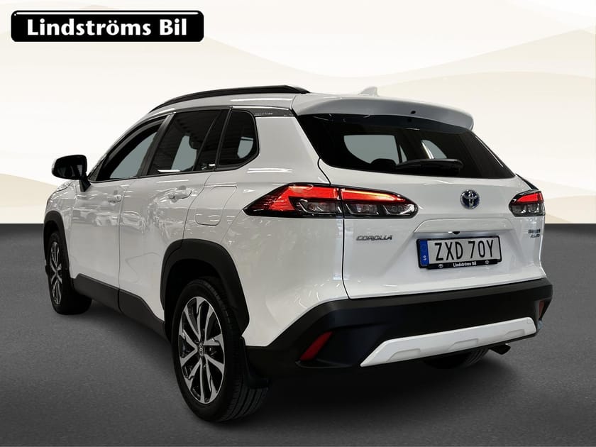 Bild 4 av Toyota Corolla Cross Hybrid AWD-i 2,0 STYLE PLUSPAKET VINTERHJUL