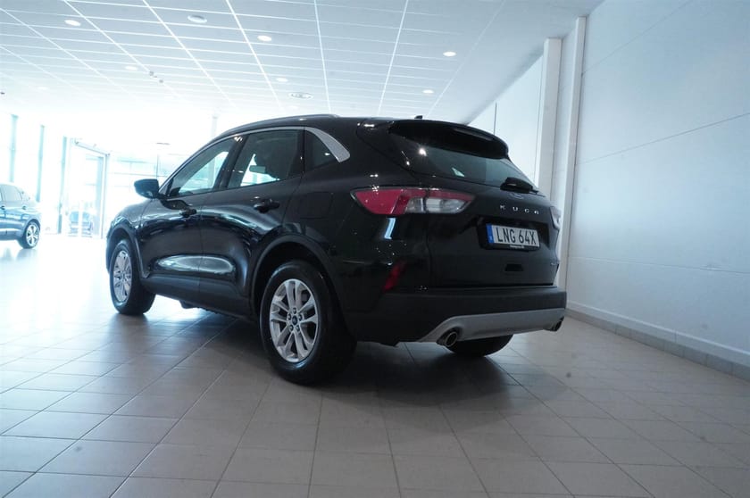 Bild 4 av Ford Kuga Plug-In Hybrid Titanium Drag Adpt Farth