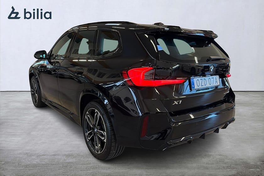 Bild 2 av BMW X1 sDrive18i M Sport PRO Rattvärme Backkamera Dragkrok
