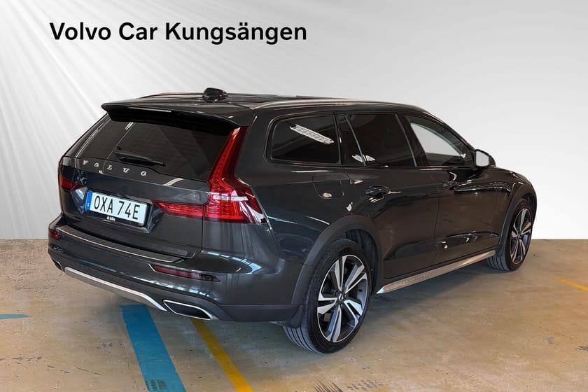 Bild 5 av Volvo V60 Cross Country D4 AWD Advanced SE II PANO/LÄDER/DRAG