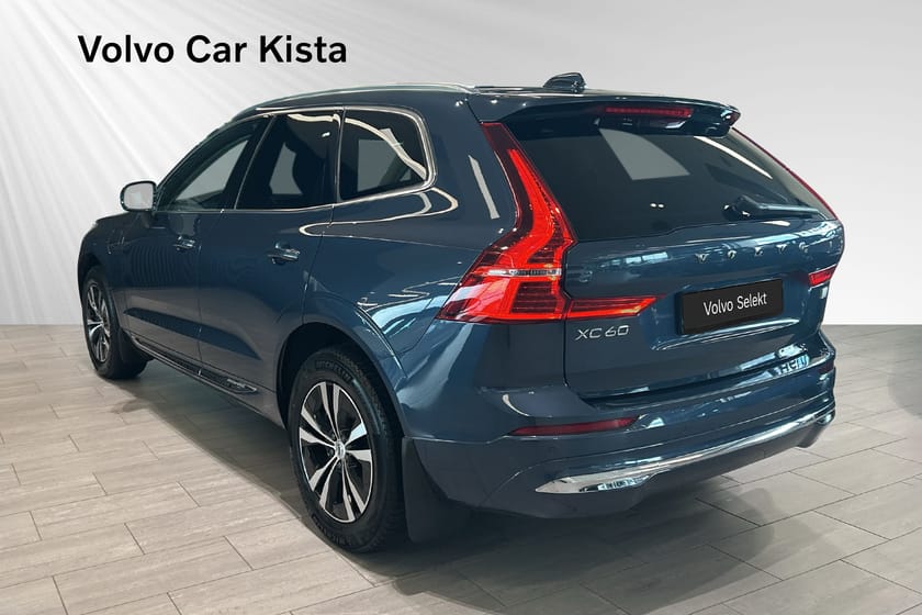 Bild 4 av Volvo XC60 Recharge T6 Core Edition Läder H/K Panorama B-Kam