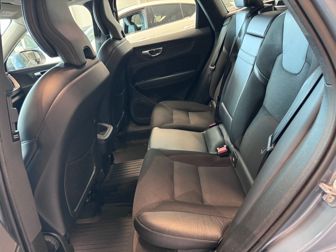 Volvo XC60 2019 - miniatyr 7