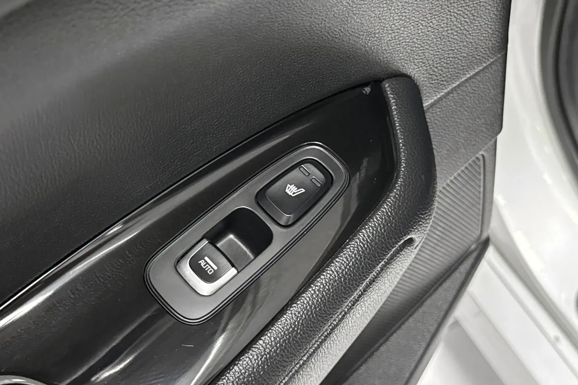 picture of a car