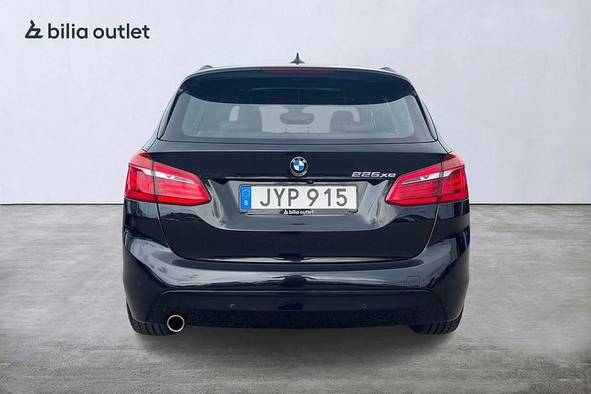Bild 5 av BMW 225xe Active Tourer Sport line 224hk Värmare Pano H/K GPS HuD