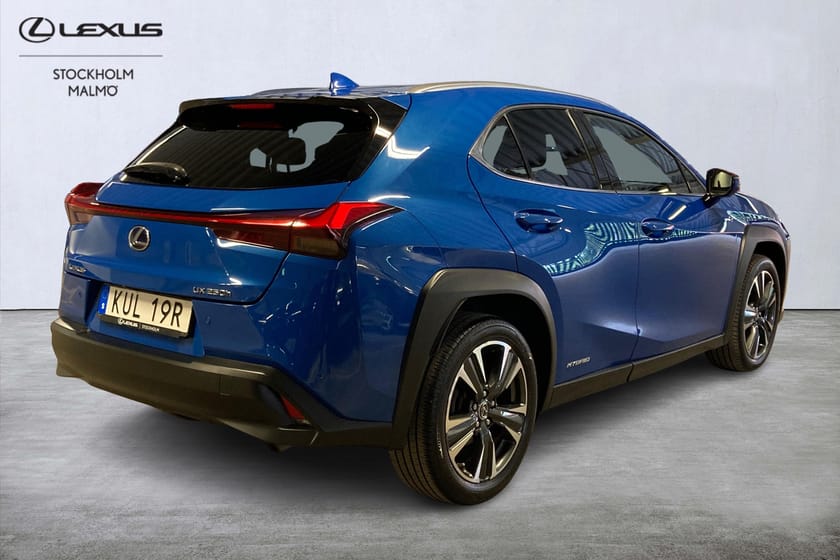 Bild 4 av Lexus UX 250h E-Four Luxury AWD MARK LEVINSON 360Kamera HUD