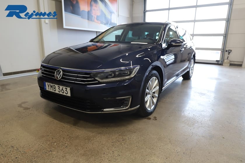 Bild 1 av Volkswagen Passat Variant GTE DSG6 Dragpaket