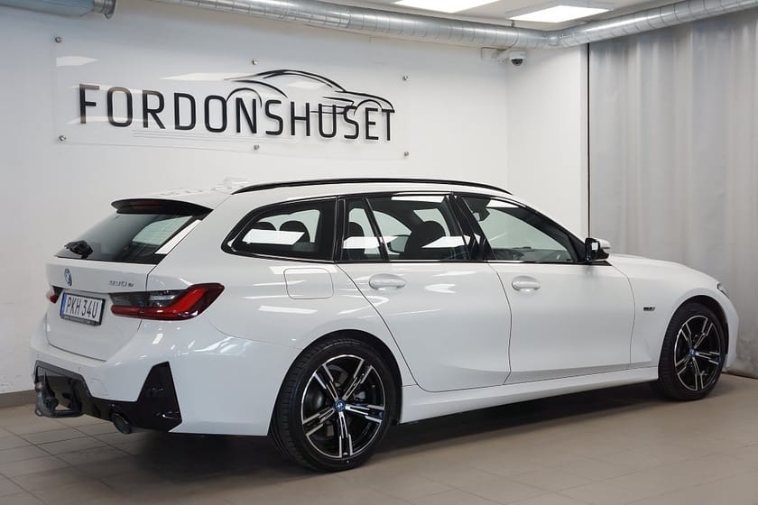 Bild 4 av BMW 330e Touring STEPTRONIC M-SPORT | DRAGKROK