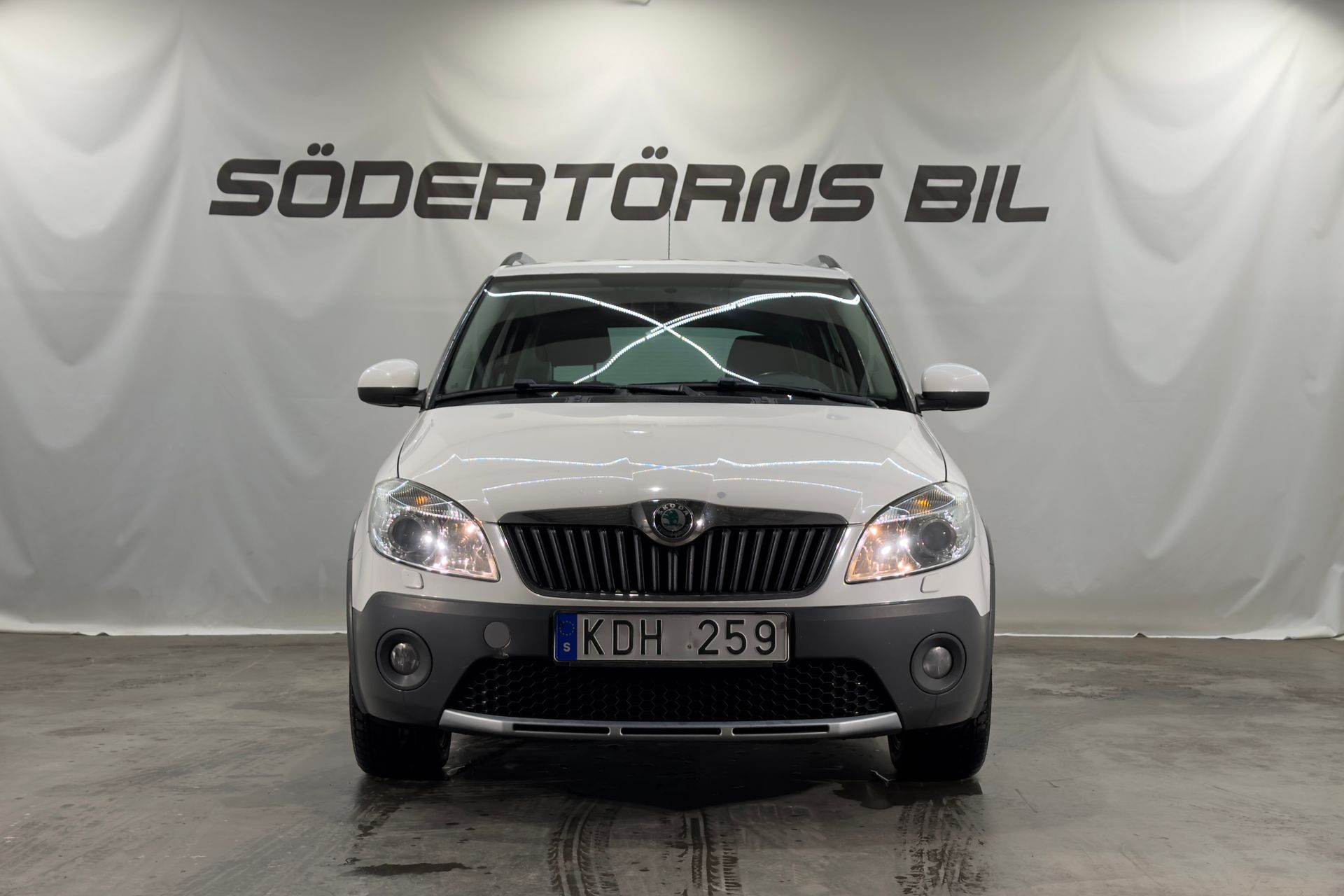 Skoda Fabia Scout 1.2 TSI 2011, kuva 4/10