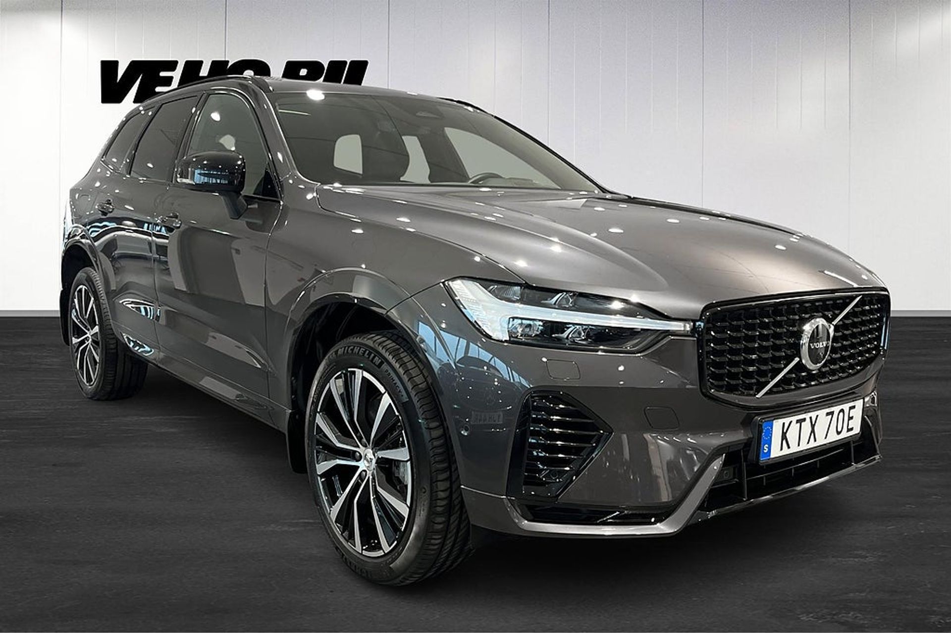 Volvo XC60 Recharge T6 AWD Ultimate Dark 2023, kuva 2/10