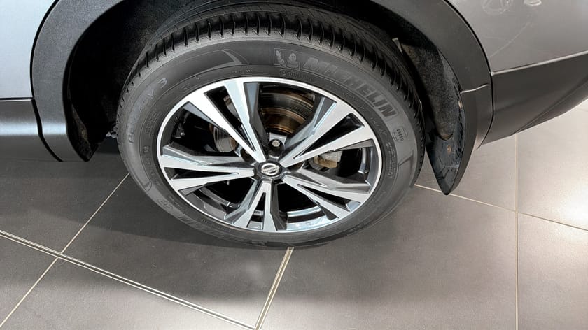Bild 5 av Nissan Qashqai DIG-T 160 TEKNA 2WD DCT / DRAGKROK