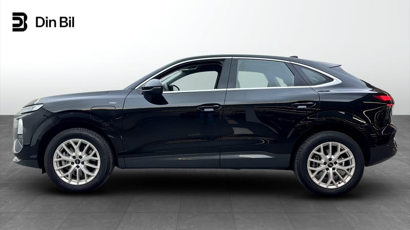 Bild 2 av Audi Q3 Sportback e-hybrid 272hk Backkamera/Värmare