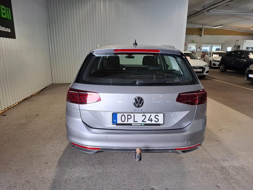 Bild 5 av Volkswagen Passat Sportscombi GTE SC 1.4 TSI Exe Bus Drag Värmare Kamera Led