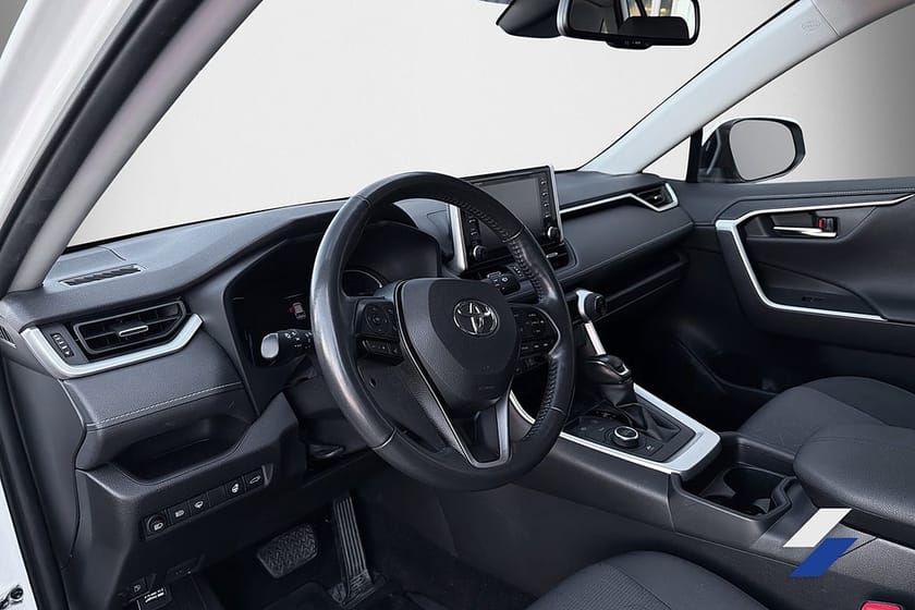 Bild 4 av Toyota RAV4 Hybrid AWD-i E-CVT *8730mil* MoK-värmare Drag Kamera