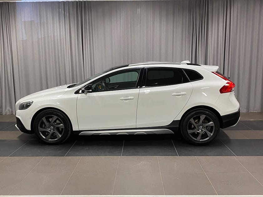 Bild 2 av Volvo V40 Cross Country D3 Geartronic Momentum BE PRO